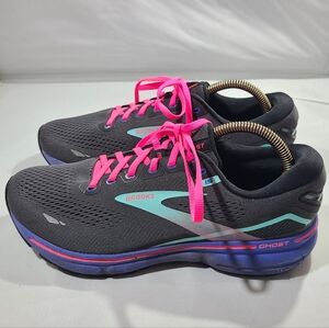 Womens Brooks Ghost 15 Running Shoes Size: 11 Color: Gray Hot Pink Teal